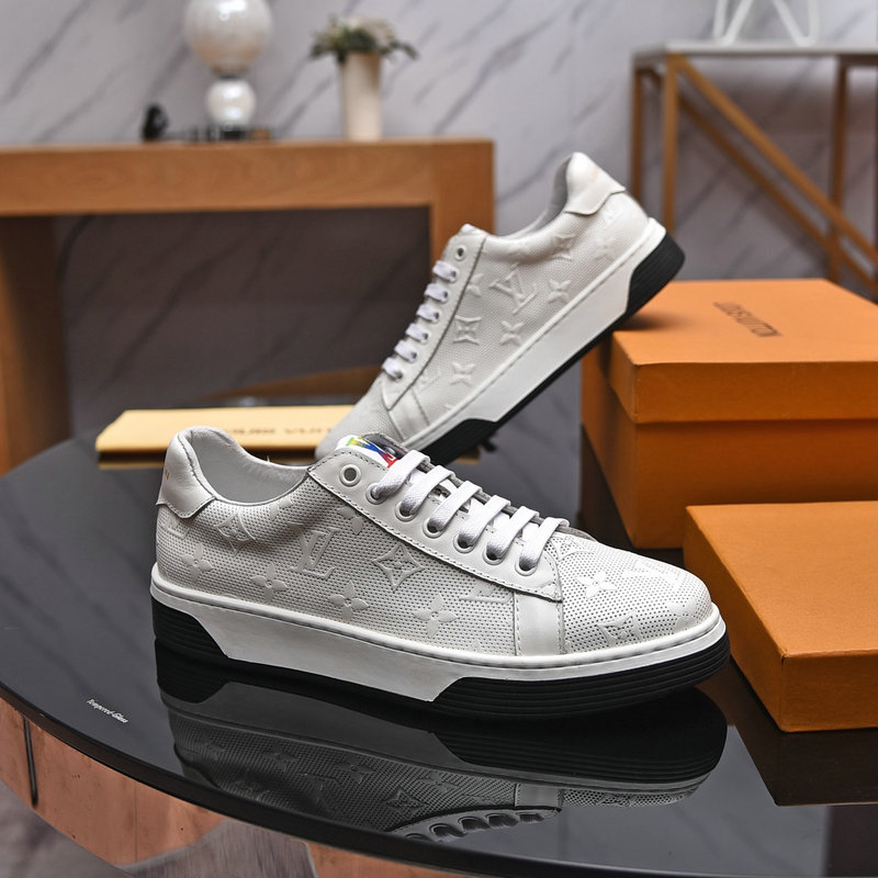 men LV shoes-036